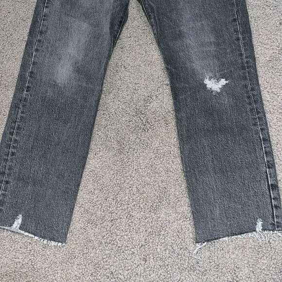 LEVI'S BIG "E" Wedgie Straight High Rise Cropped Raw Hem Black Wash Size: 28X26 - Picture 3 of 11